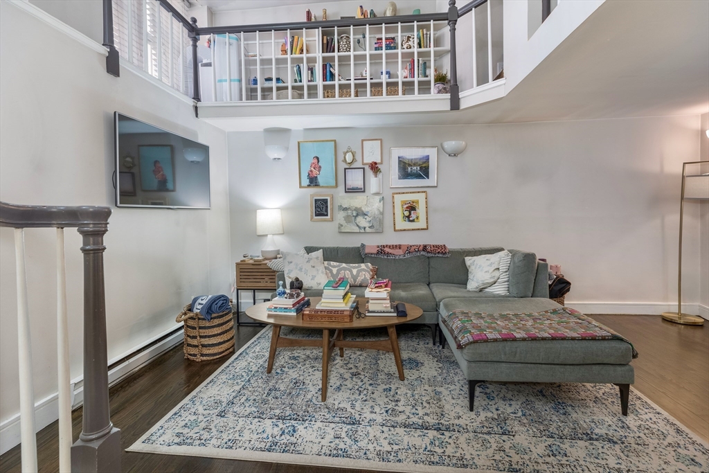 36 Phillips St 36