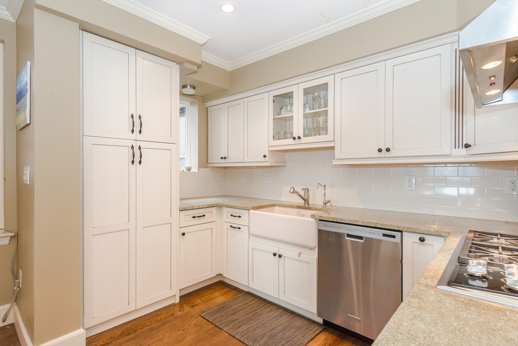 280 Beacon St 6-5