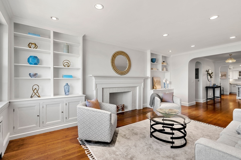 280 Beacon St 65