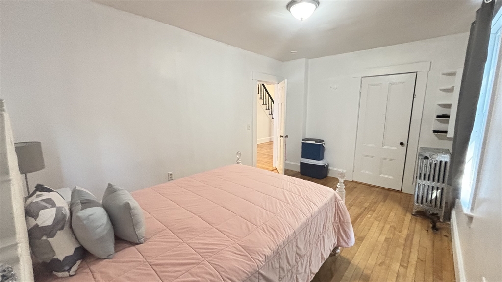 109 Oak St