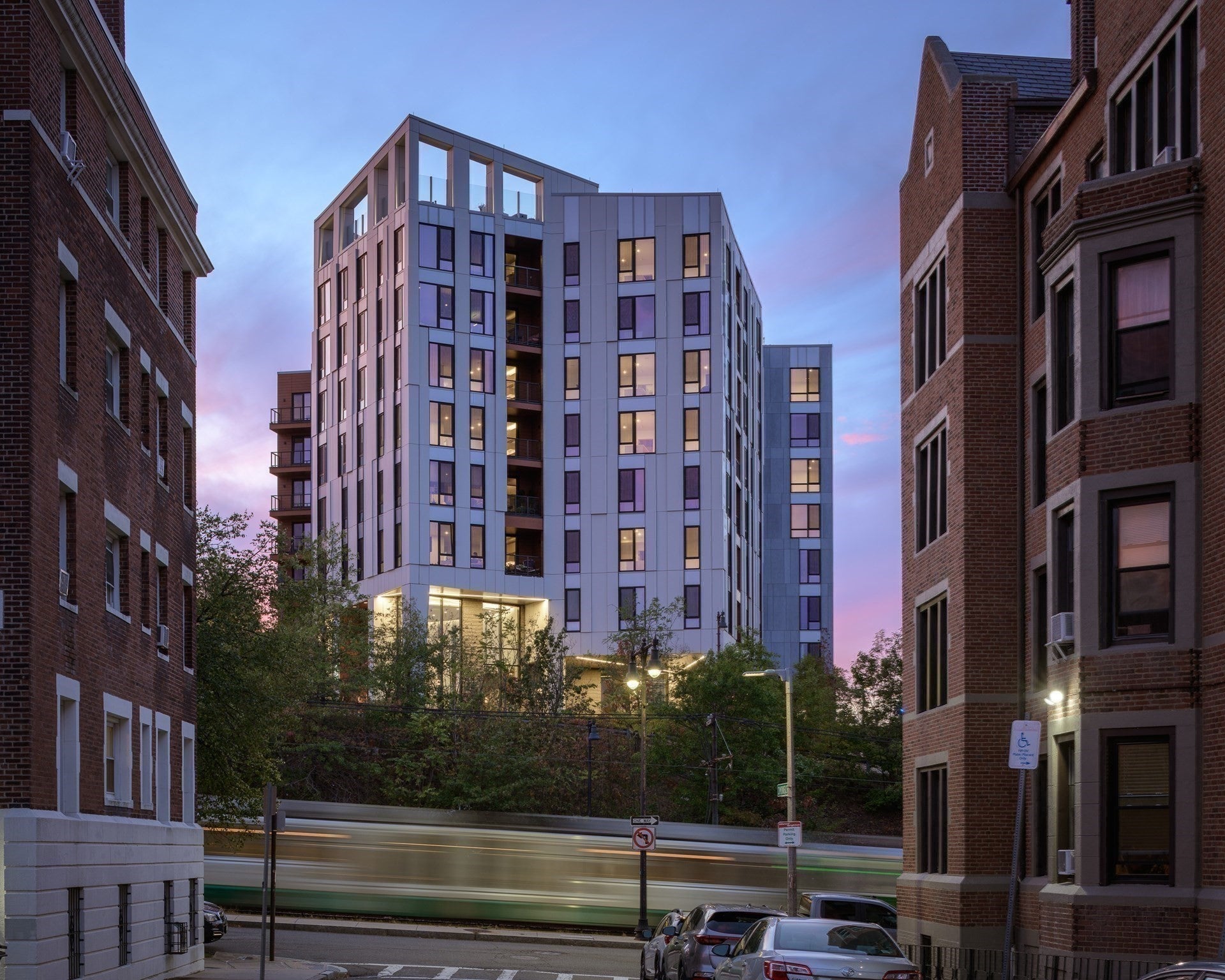 1515 Commonwealth Ave #311, Boston, MA Photo #17