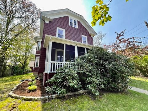 Photo of 43 Walnut Street, Newton, MA 02460 (MLS # 73522618)