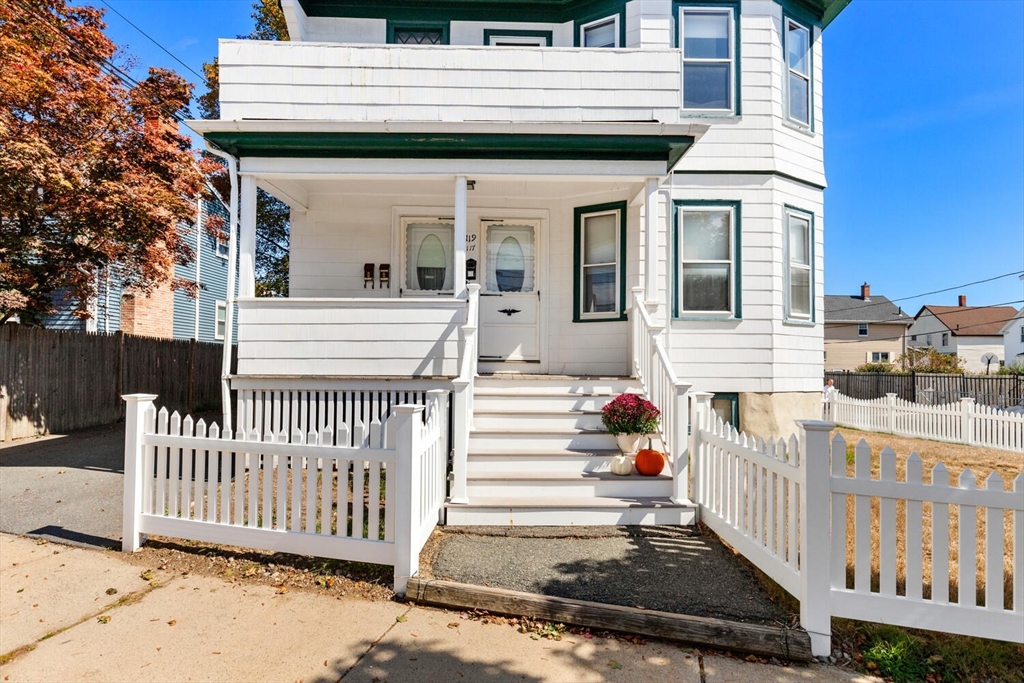 117-119 Rockwell Street