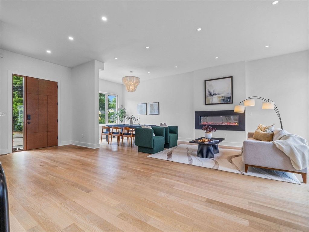 45 River Avenue 45