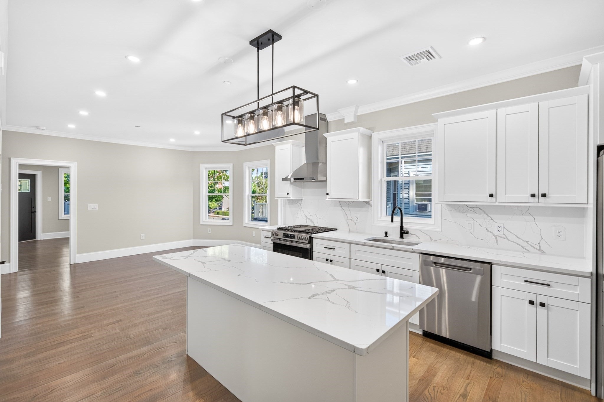 152 Washington St #2, Boston, MA Photo #3