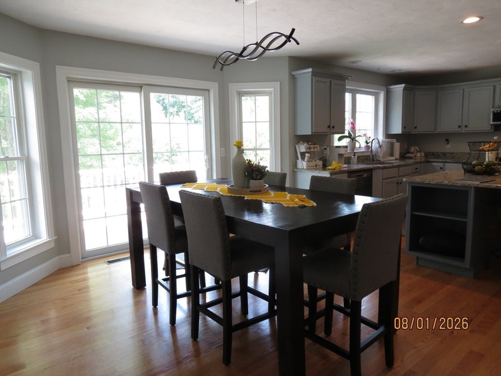 37 Bacon Street, Pepperell, MA Photo #6