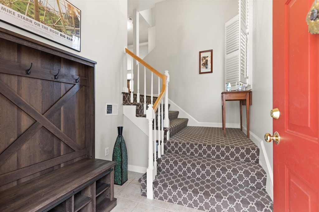 72 Putnam St 72