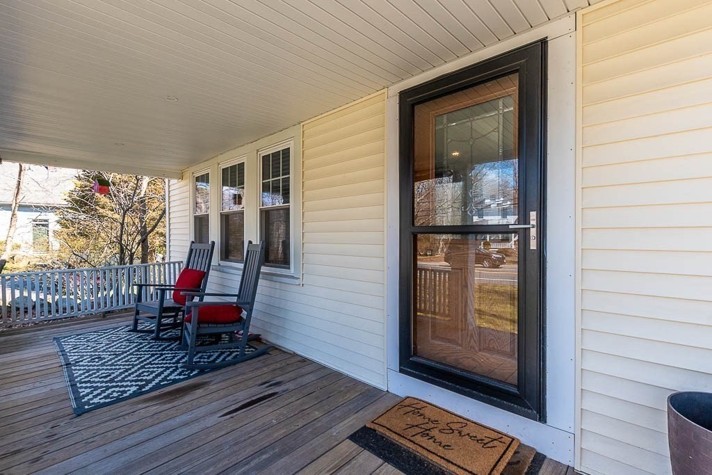 449 N Elm St