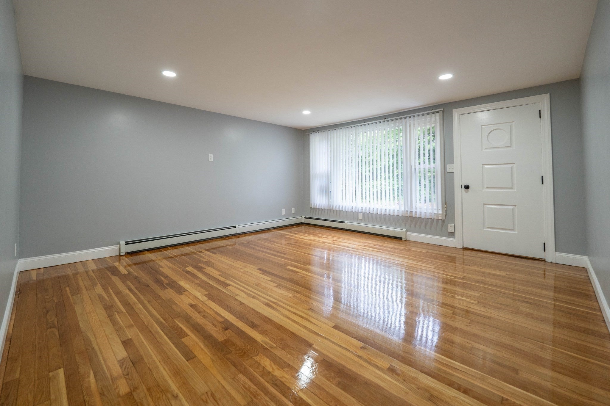 12 Melrose Ave, Dartmouth, MA, 12 Melrose Ave, Dartmouth, MA Photo #2
