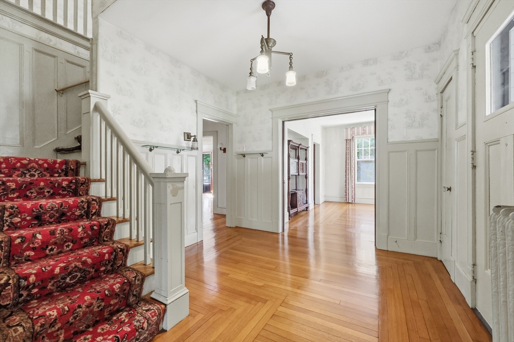 1435 Longmeadow Street