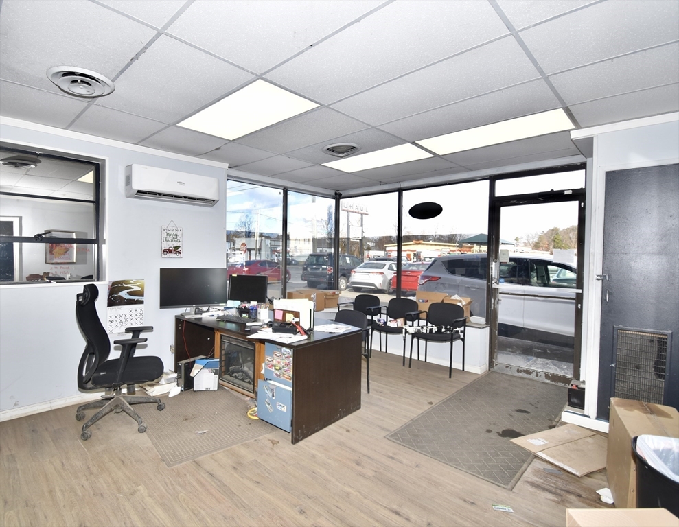 Springfield, Massachusetts 01119, United States, ,Commercial,Active,131186