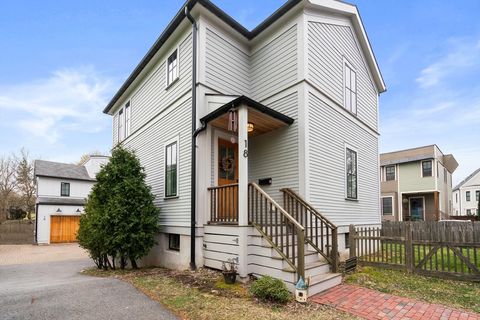 Photo of 18 Bellis Circle #18, Cambridge, MA 02140 (MLS # 73219646)