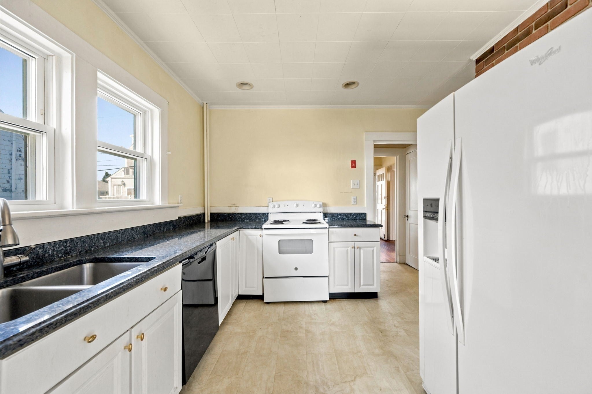 28 Roosevelt Ave, Hull, MA, 28 Roosevelt Ave, Hull, MA Photo #8