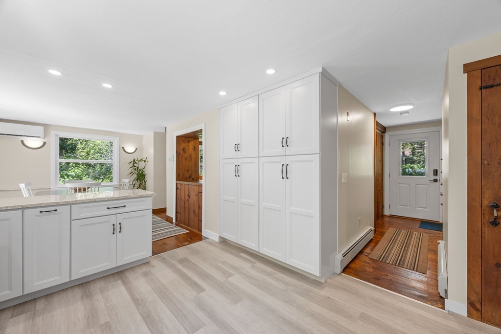 Brewster, Massachusetts 02631, United States, 3 Bedrooms Bedrooms, ,2 BathroomsBathrooms,Residential,Active,173783