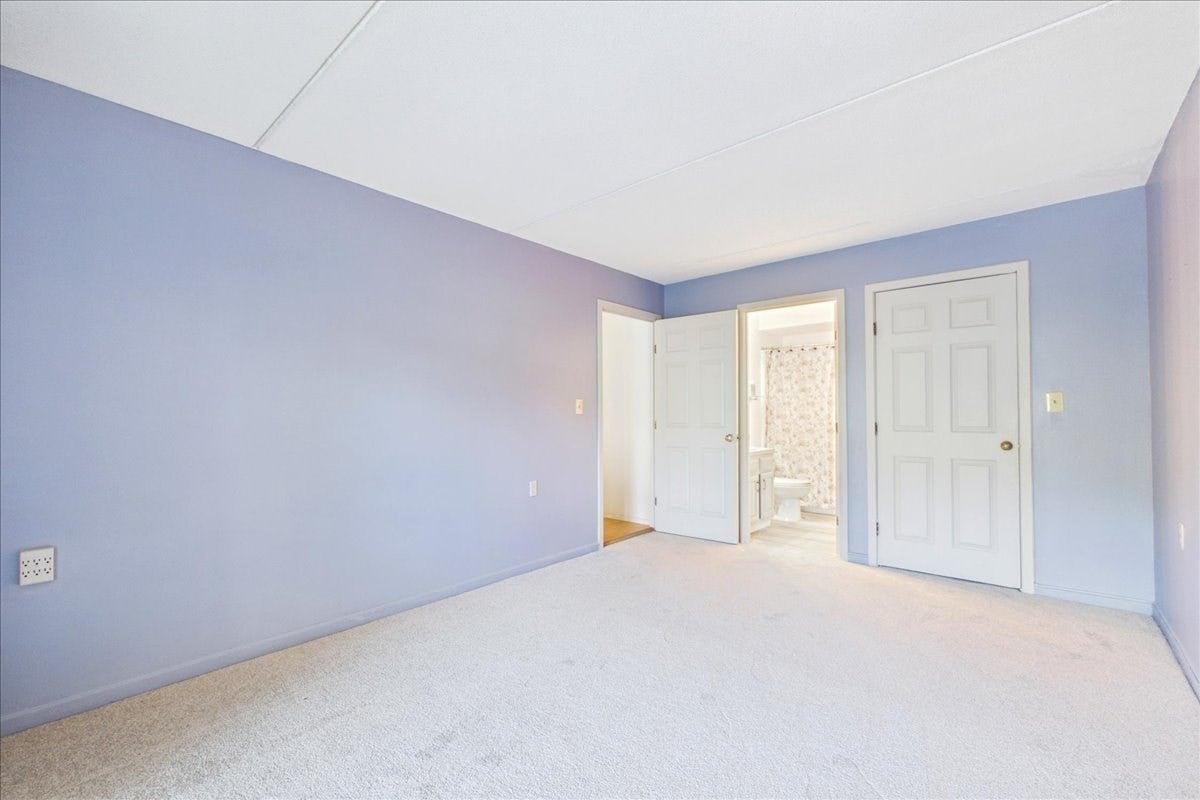 4975 Washington St #310, Boston, MA Photo #22