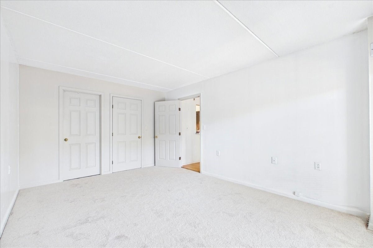 4975 Washington St #310, Boston, MA Photo #17