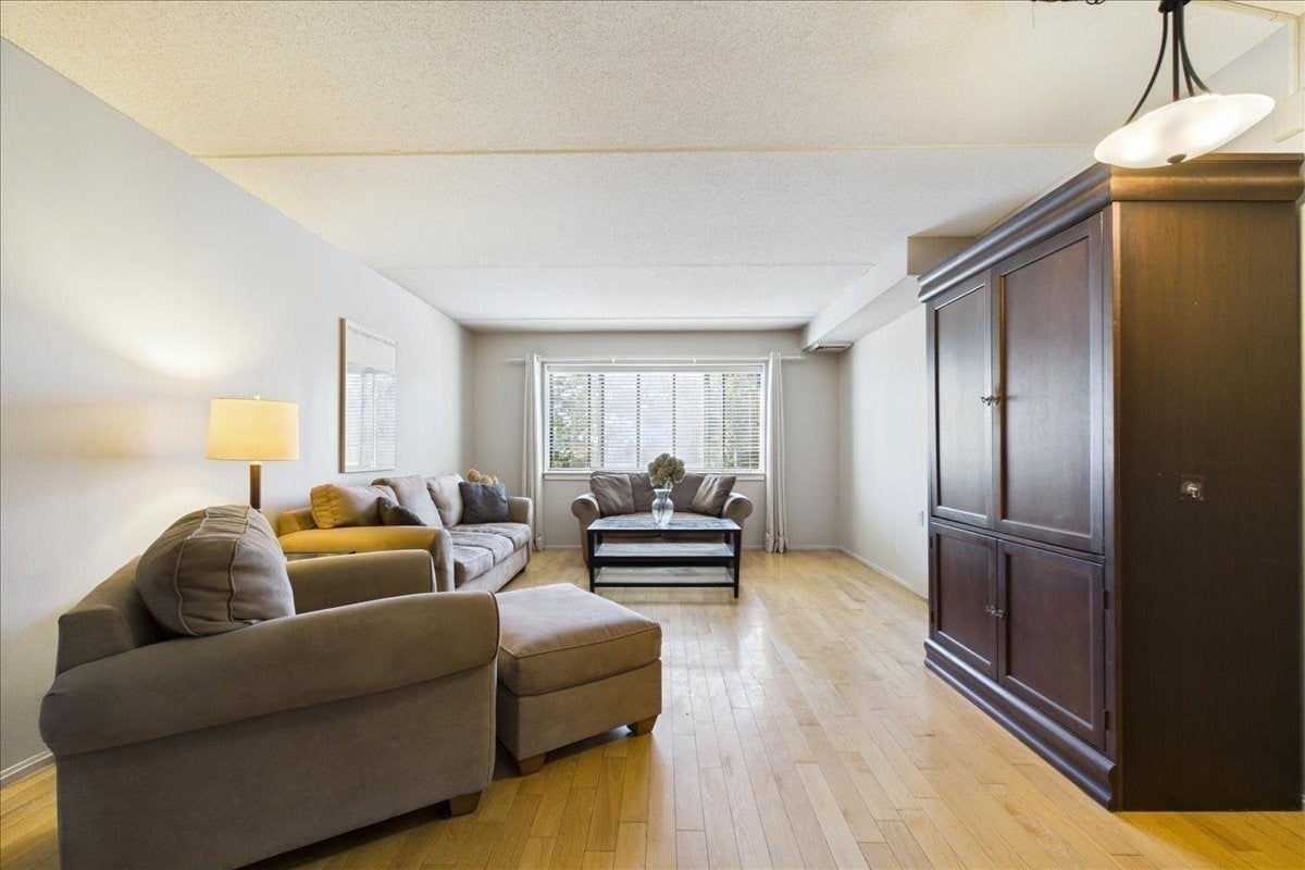 4975 Washington St #310, Boston, MA Photo #7