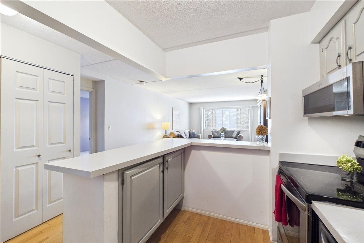 4975 Washington St #310, Boston, MA Photo #10