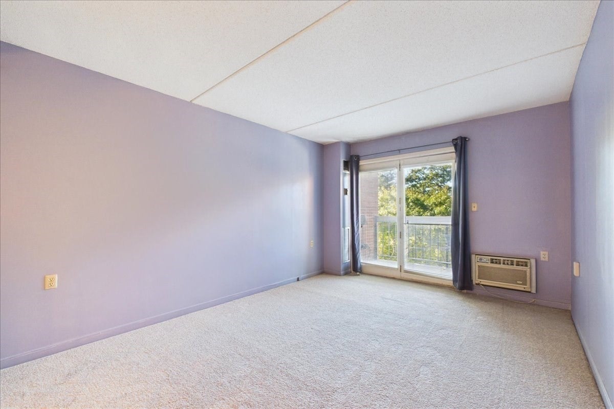 4975 Washington St #310, Boston, MA Photo #21