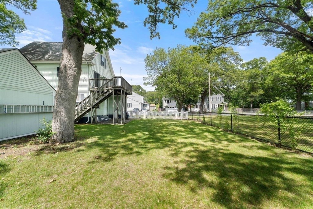 76 Central St
