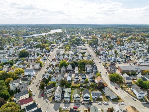 14 Endicott Street Lowell MA 01854