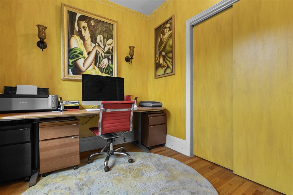 274-276A Shawmut Ave 3