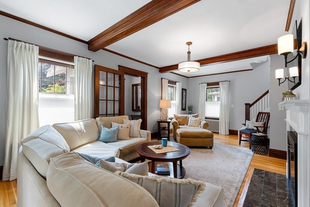 21 Bertram St, Beverly, MA Photo #9