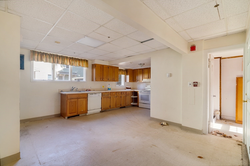 Somerville, Massachusetts 02143, United States, ,Residential,Active,203720