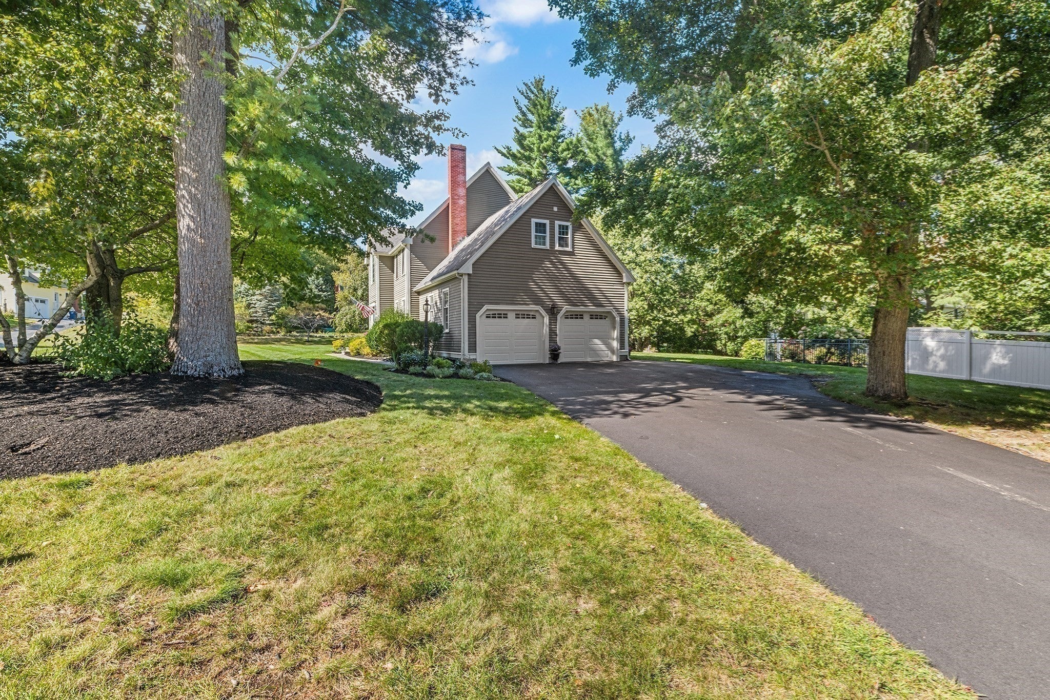 6 Carriage House Way