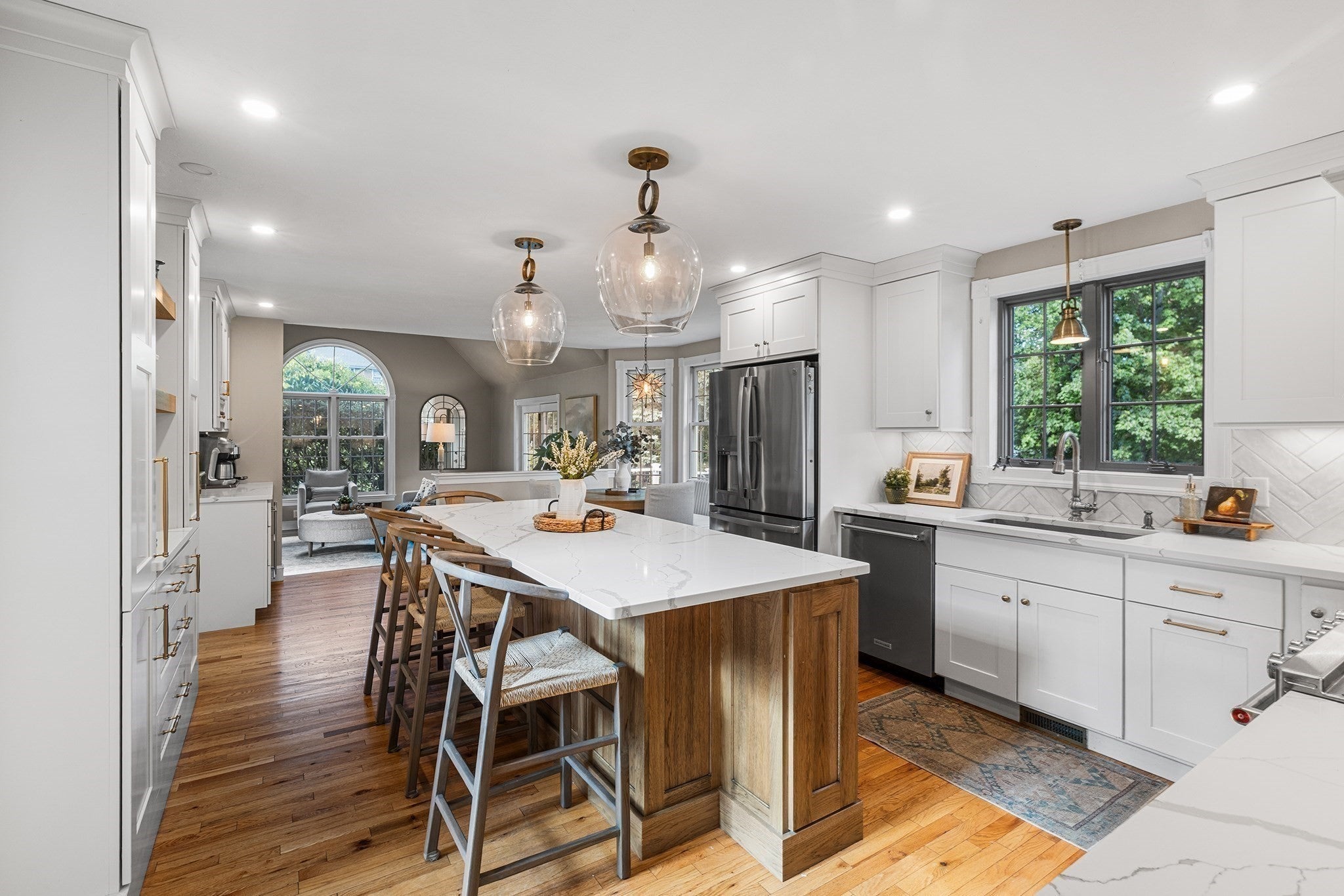 6 Carriage House Way