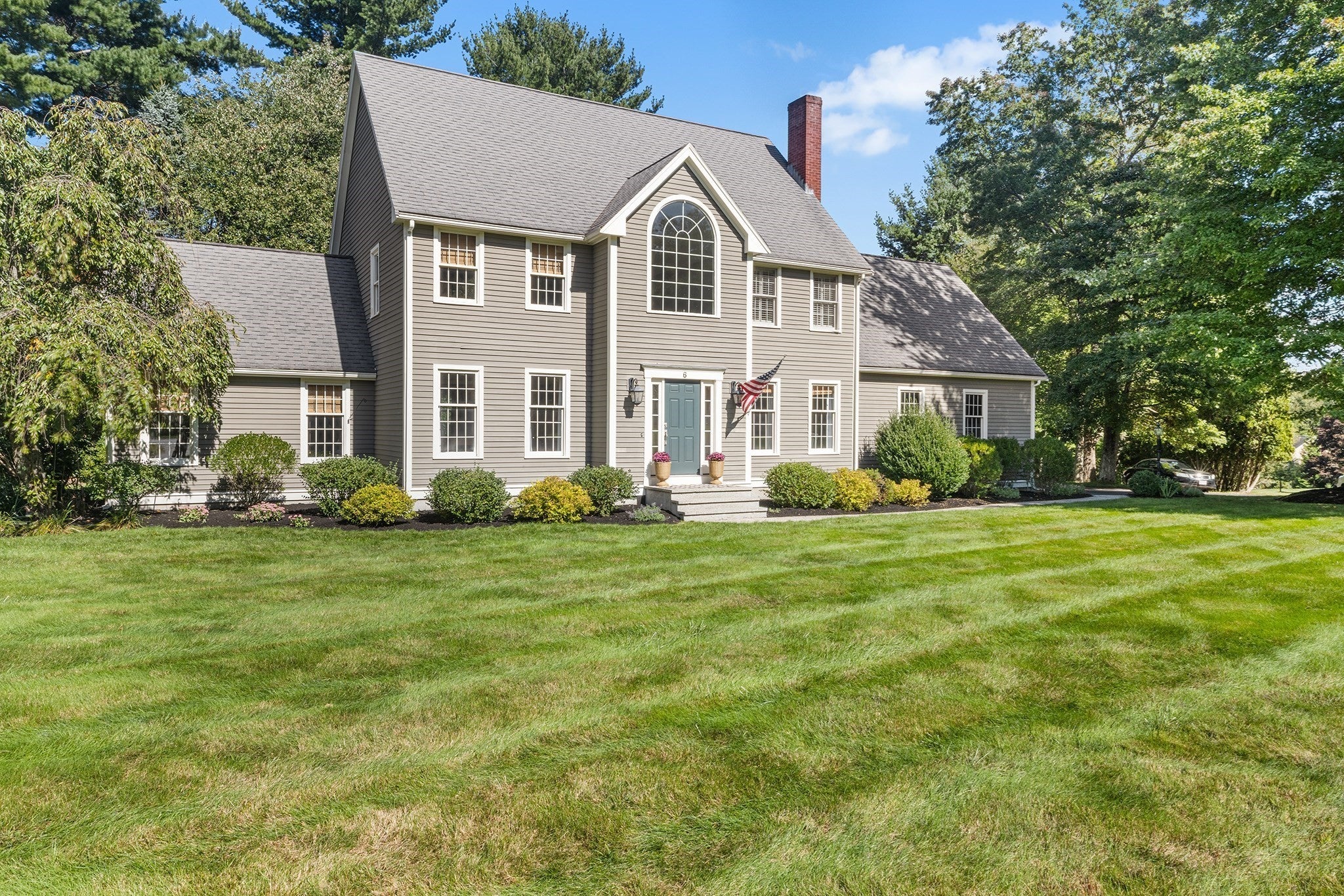 6 Carriage House Way