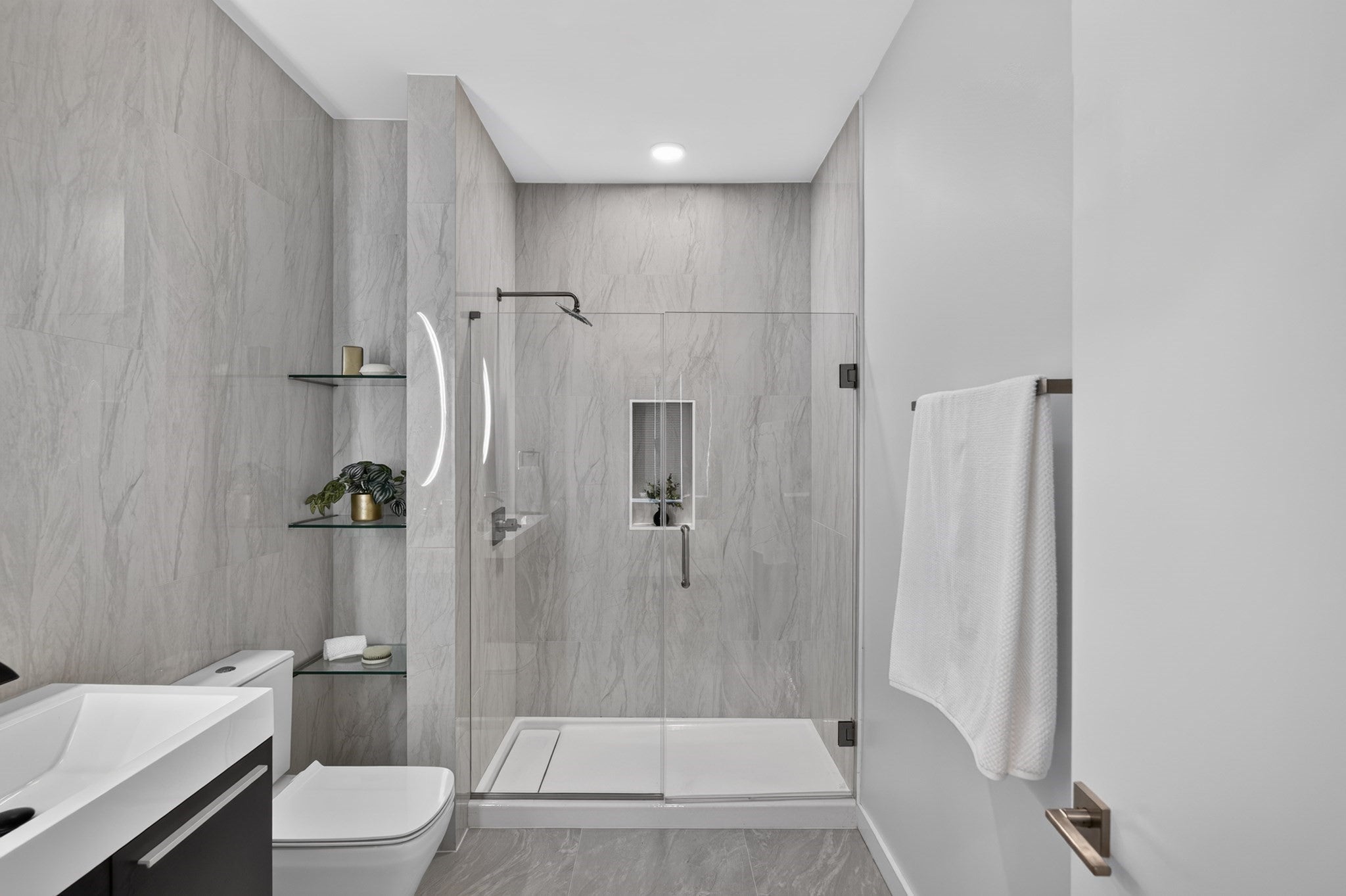 2-10 Maverick Sq #307, Boston, MA Photo #11