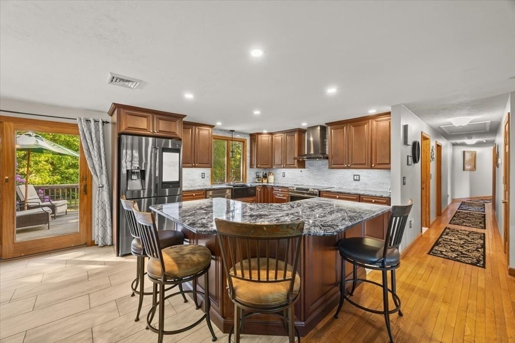 26 Brookings Dr