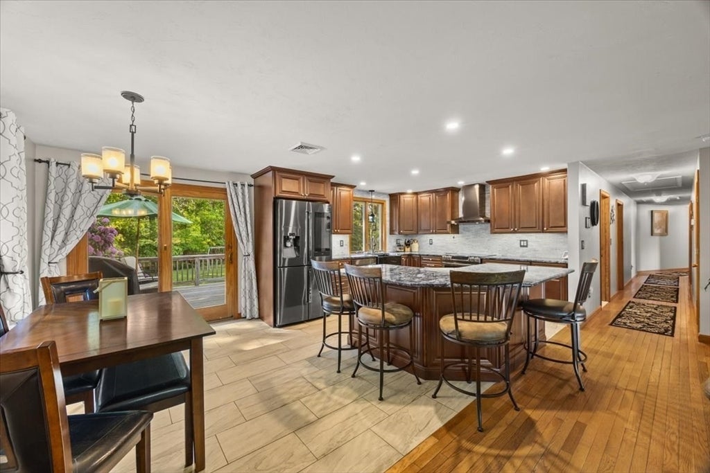 26 Brookings Dr
