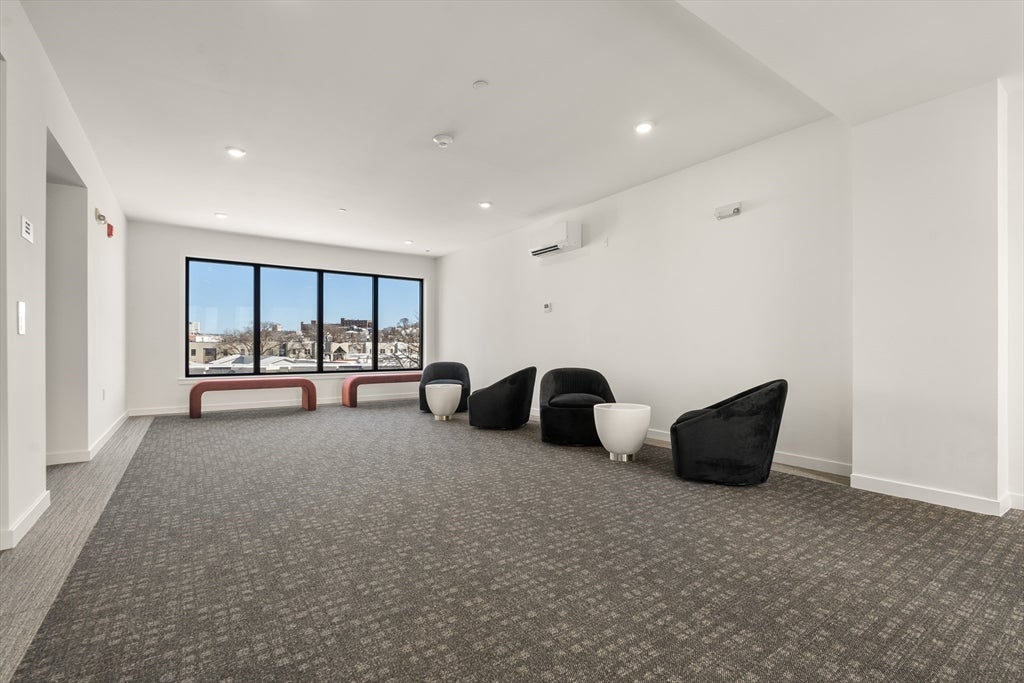 267 Old Colony AVE #602, Boston, MA Photo #24