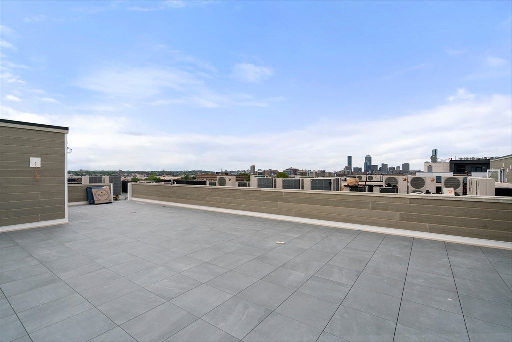 267 Old Colony AVE #602, Boston, MA Photo #26