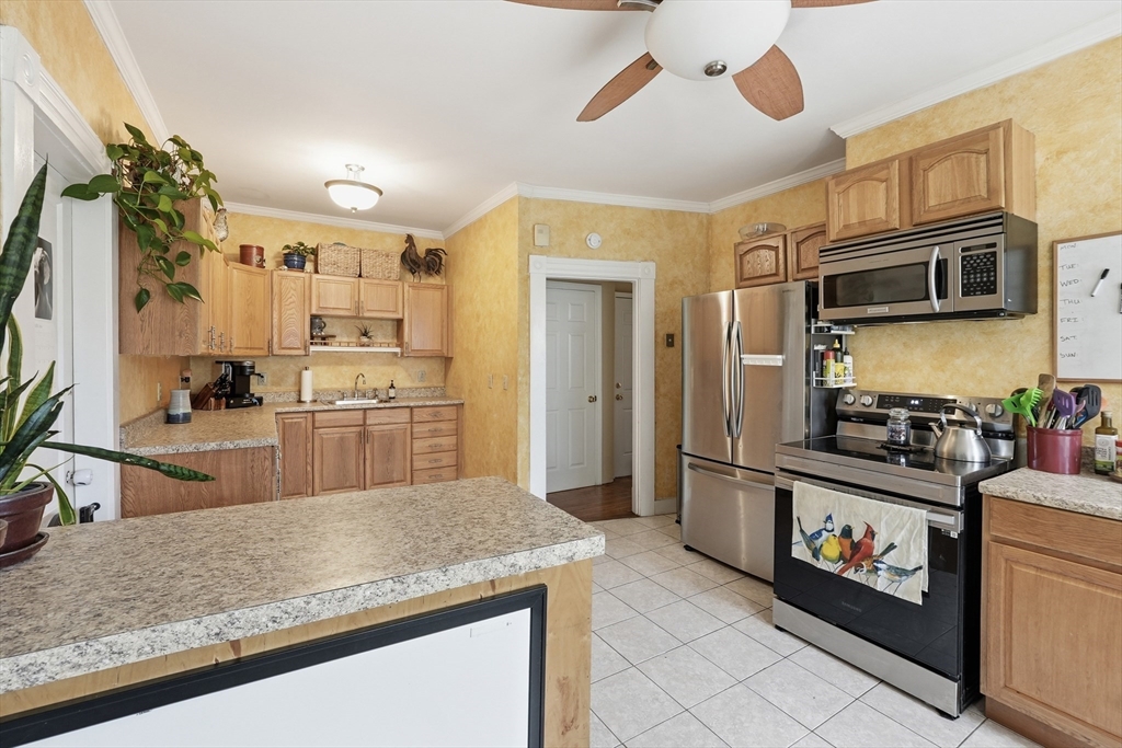 14 Seagrave St 14