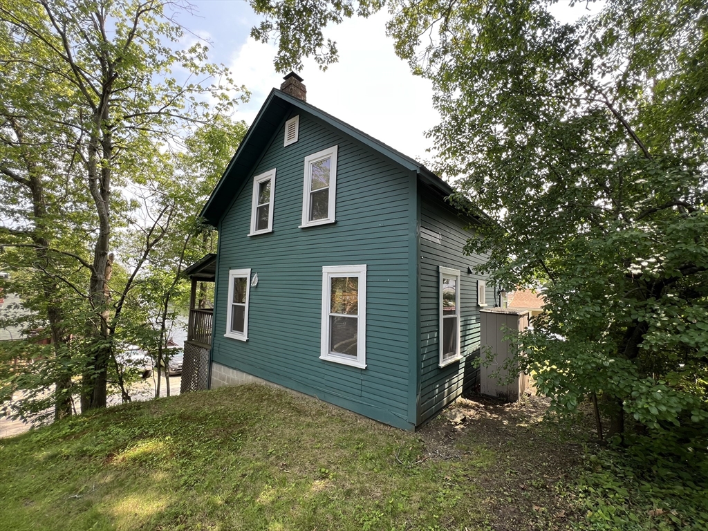 326 Bridle Path