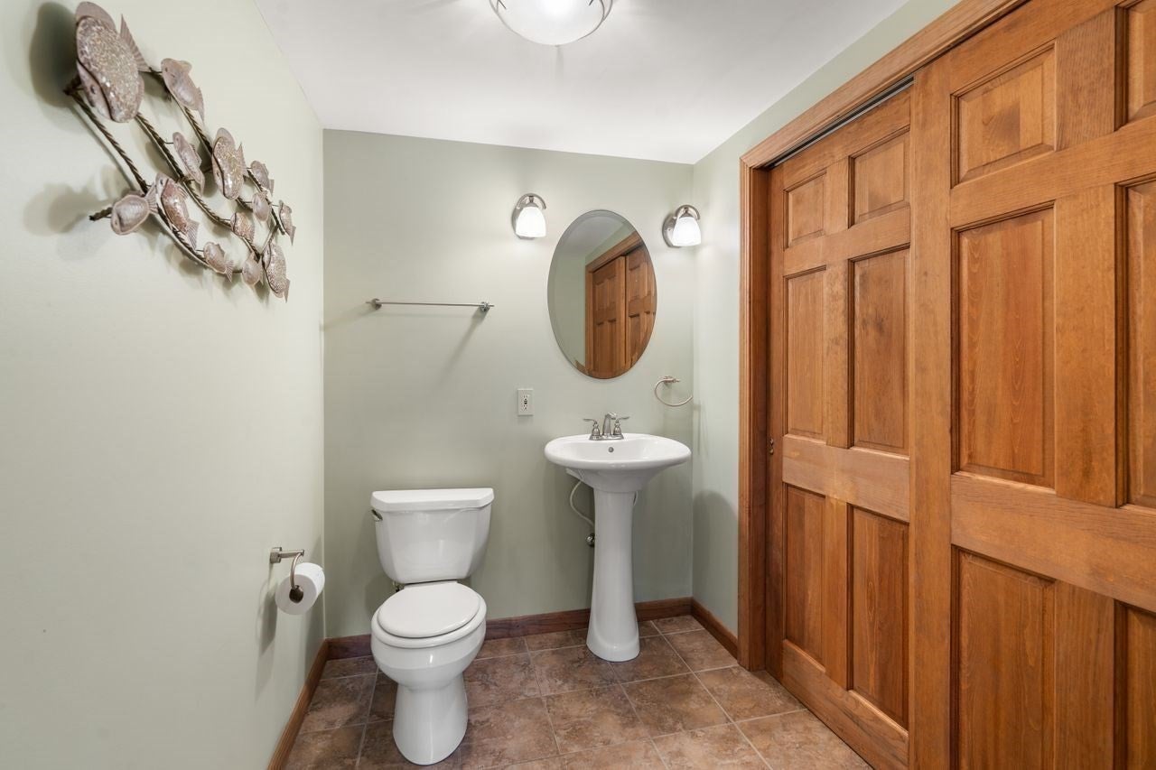 19 Lakeview Dr, Holland, MA, 19 Lakeview Dr, Holland, MA Photo #17