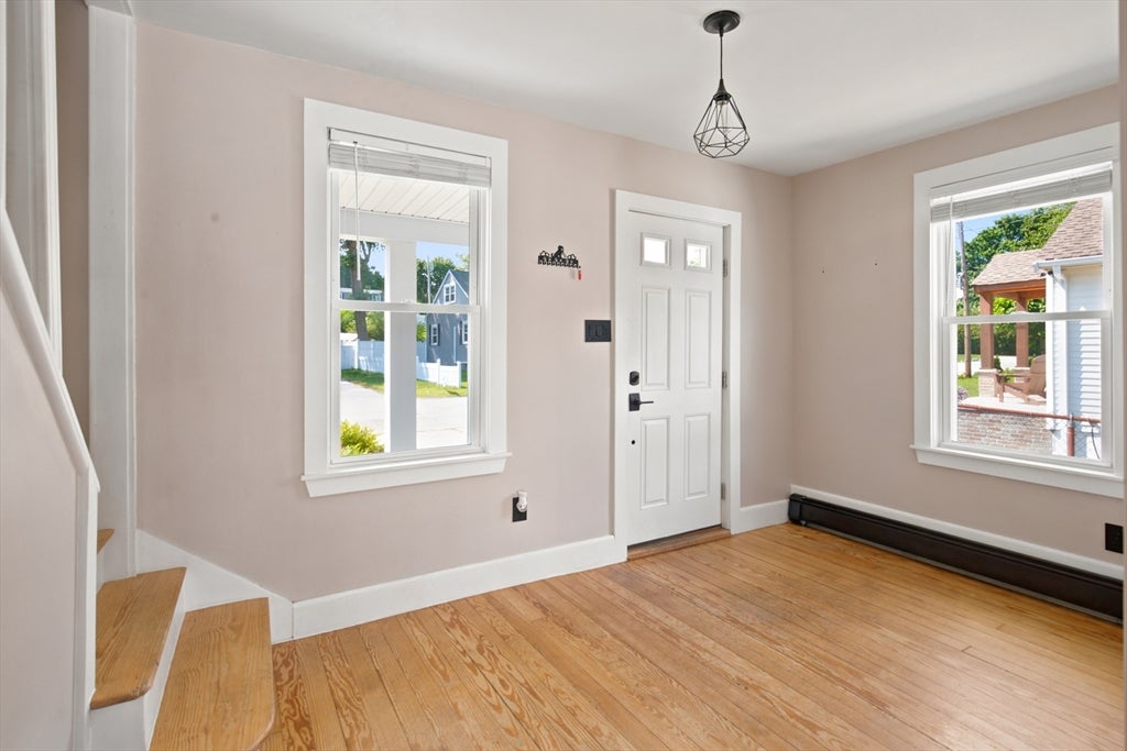 204 Lowell Street, New Bedford, MA, 204 Lowell Street, New Bedford, MA Photo #4