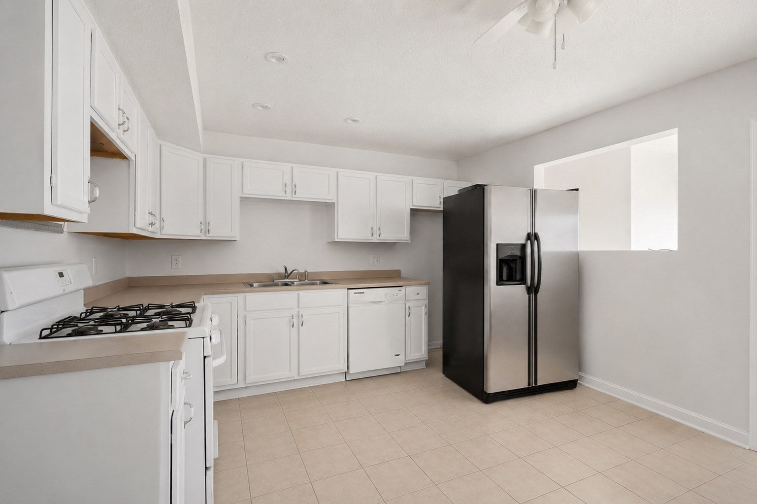 526 3rd St, Fall River, MA, 526 3rd St, Fall River, MA Photo #9