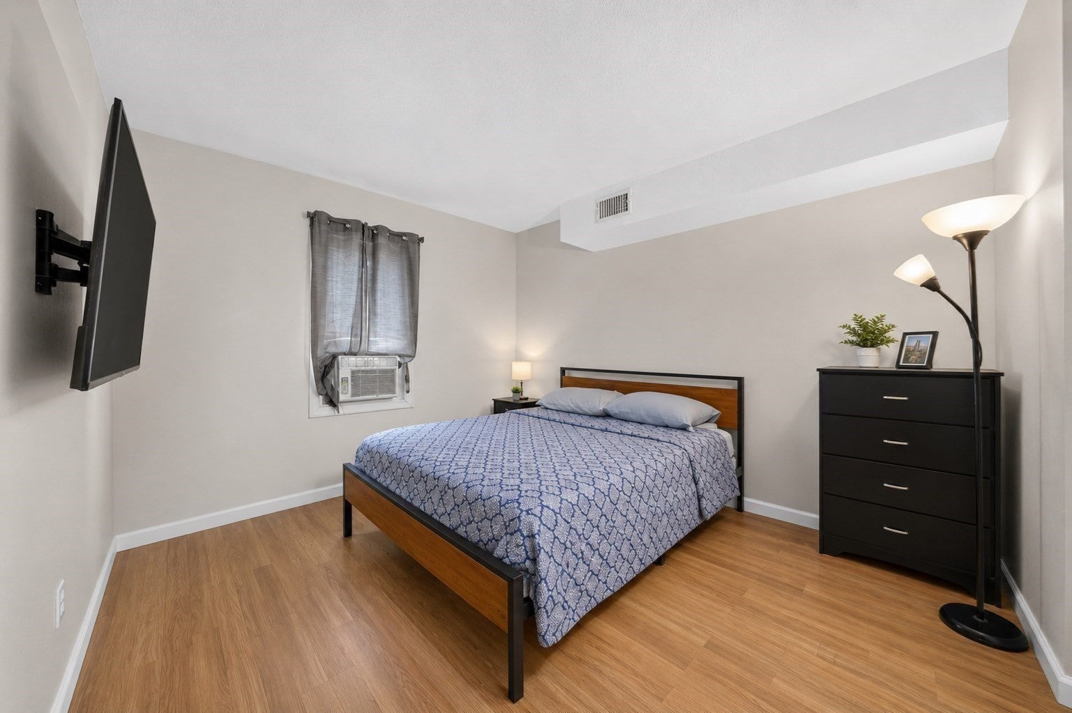 526 3rd St, Fall River, MA, 526 3rd St, Fall River, MA Photo #24