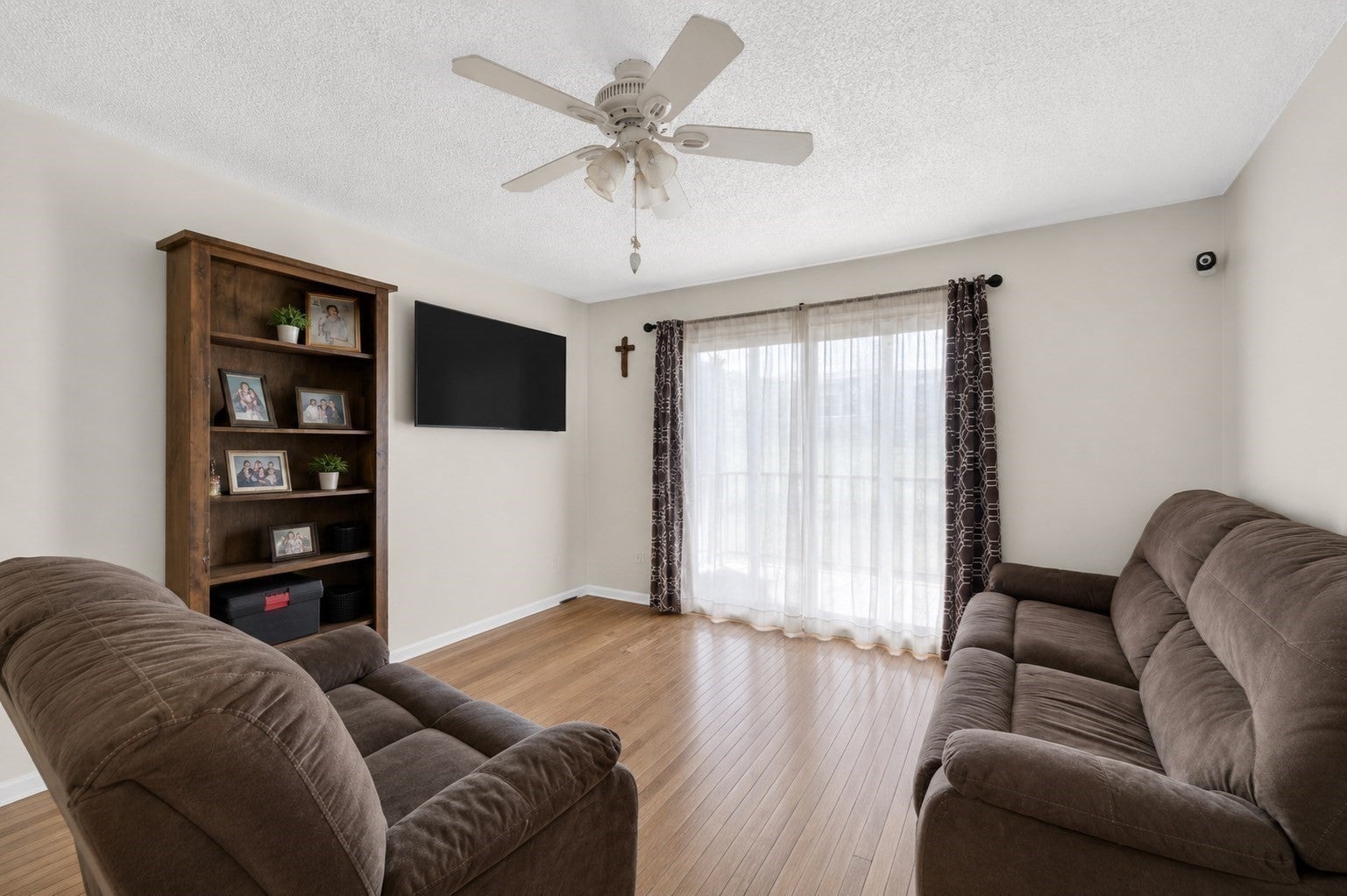 526 3rd St, Fall River, MA, 526 3rd St, Fall River, MA Photo #21