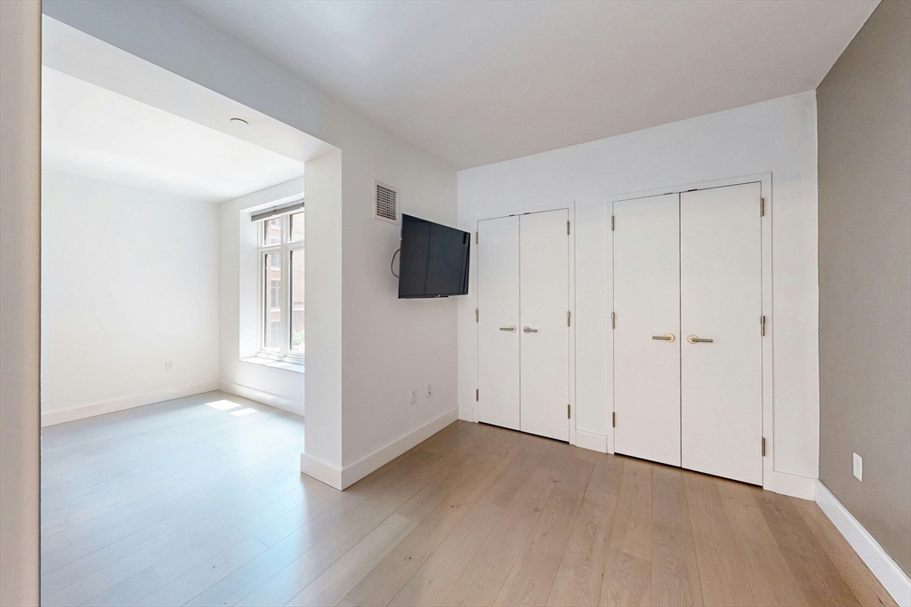 100 Lovejoy Wharf 5Q