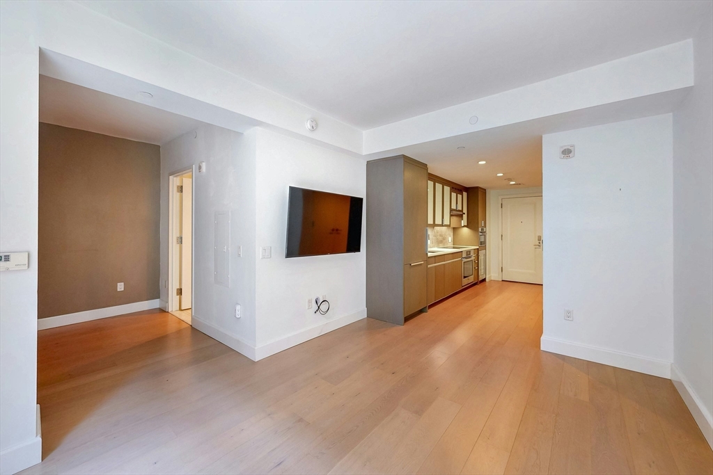 100 Lovejoy Wharf 5Q