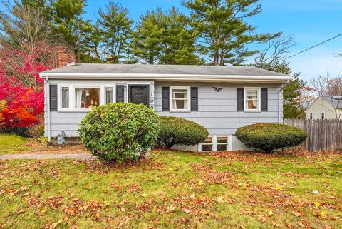 108 N Main St Bellingham MA 02019