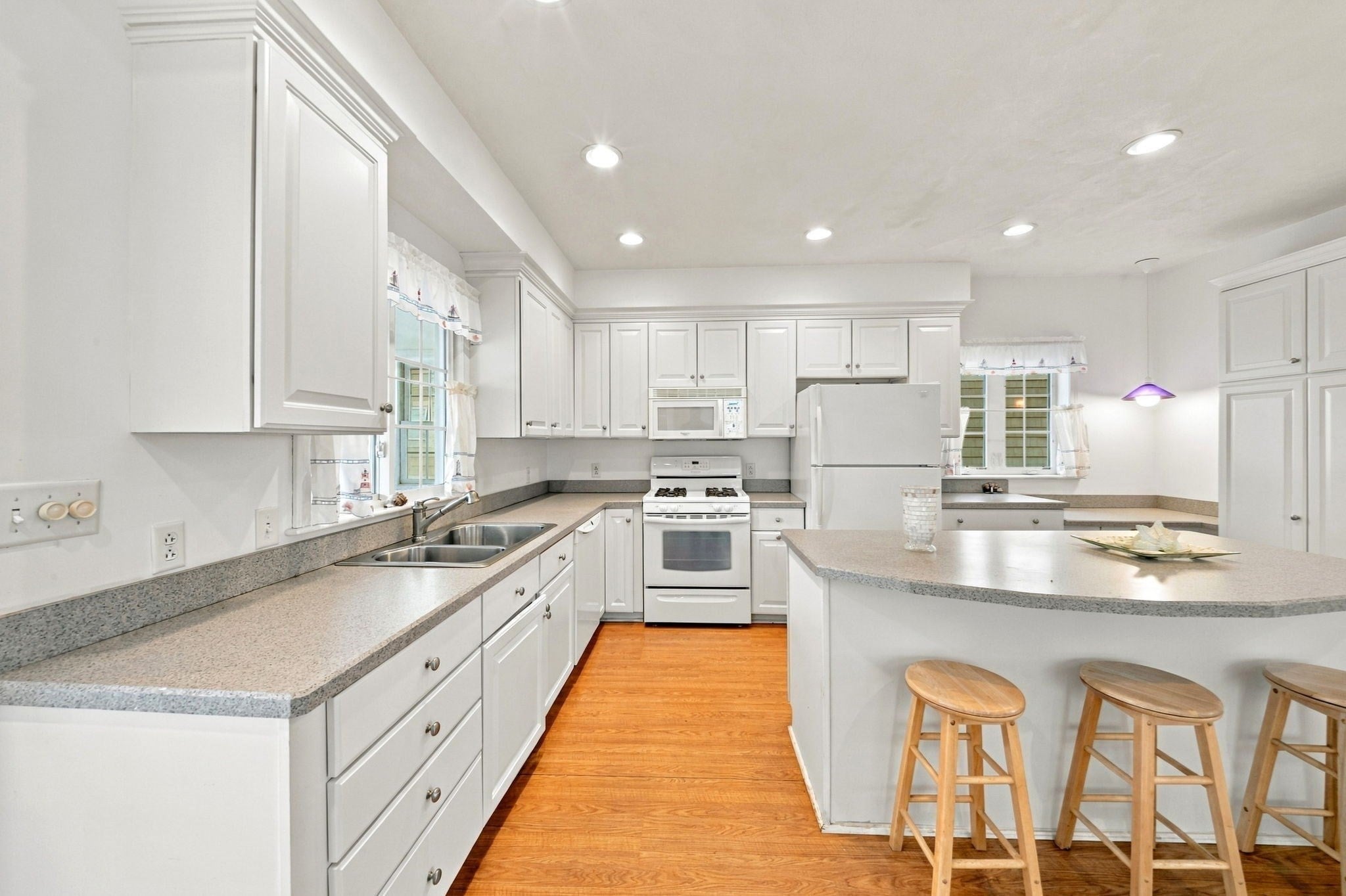 125 Atlantic Ave, Salisbury, MA Photo #10