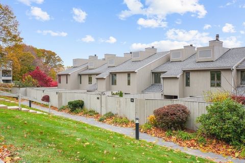 115 Mill Pond 115 North Andover MA 01845