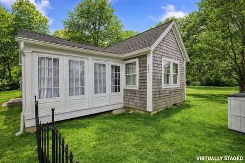 242 Enterprise St Duxbury MA 02332