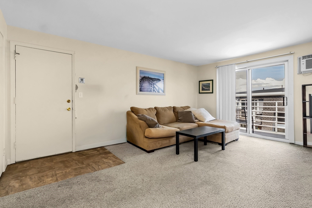 145 Essex Ave 424